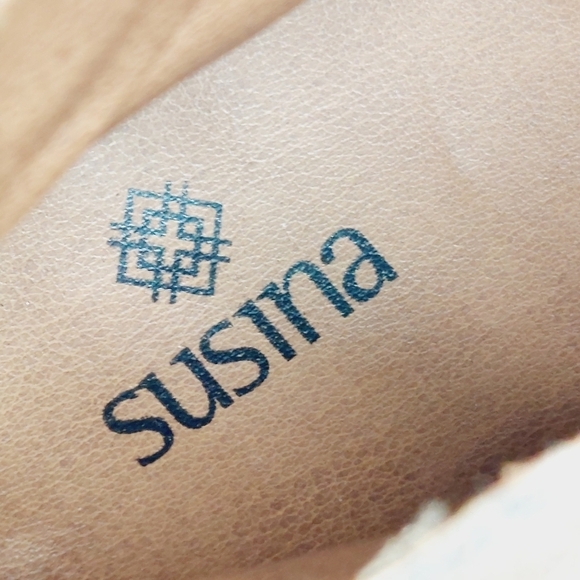 Susina Blakely Tan Suede Slip On Block Heel Ankle Boots / Booties H980 - Picture 9 of 14